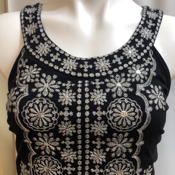 INC little black sleeveless sequin dress - Picture 2 of 6